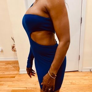 CUT IT OUT 🥰 This dress is THE ONE!